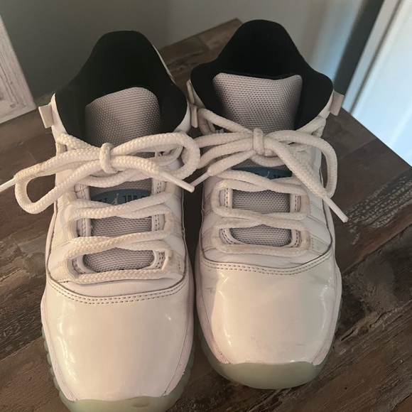 Kids Jordan’s. - Picture 1 of 8